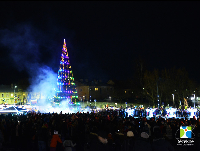 Magical Christmas trees lit with LED and Art-Net